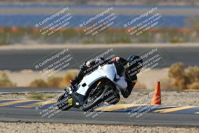 media/Apr-10-2022-SoCal Trackdays (Sun) [[f104b12566]]/Turn 14 (10am)/